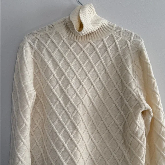 Cream Wool and Cashmere Turtleneck Sweater - Picture 5 of 6